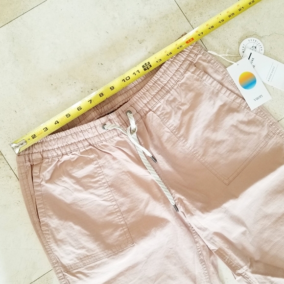 Vuori Women Vintage Ripstop Pant Dogwood Pink Blush Organic Medium NWT Sold Out - Picture 11 of 15